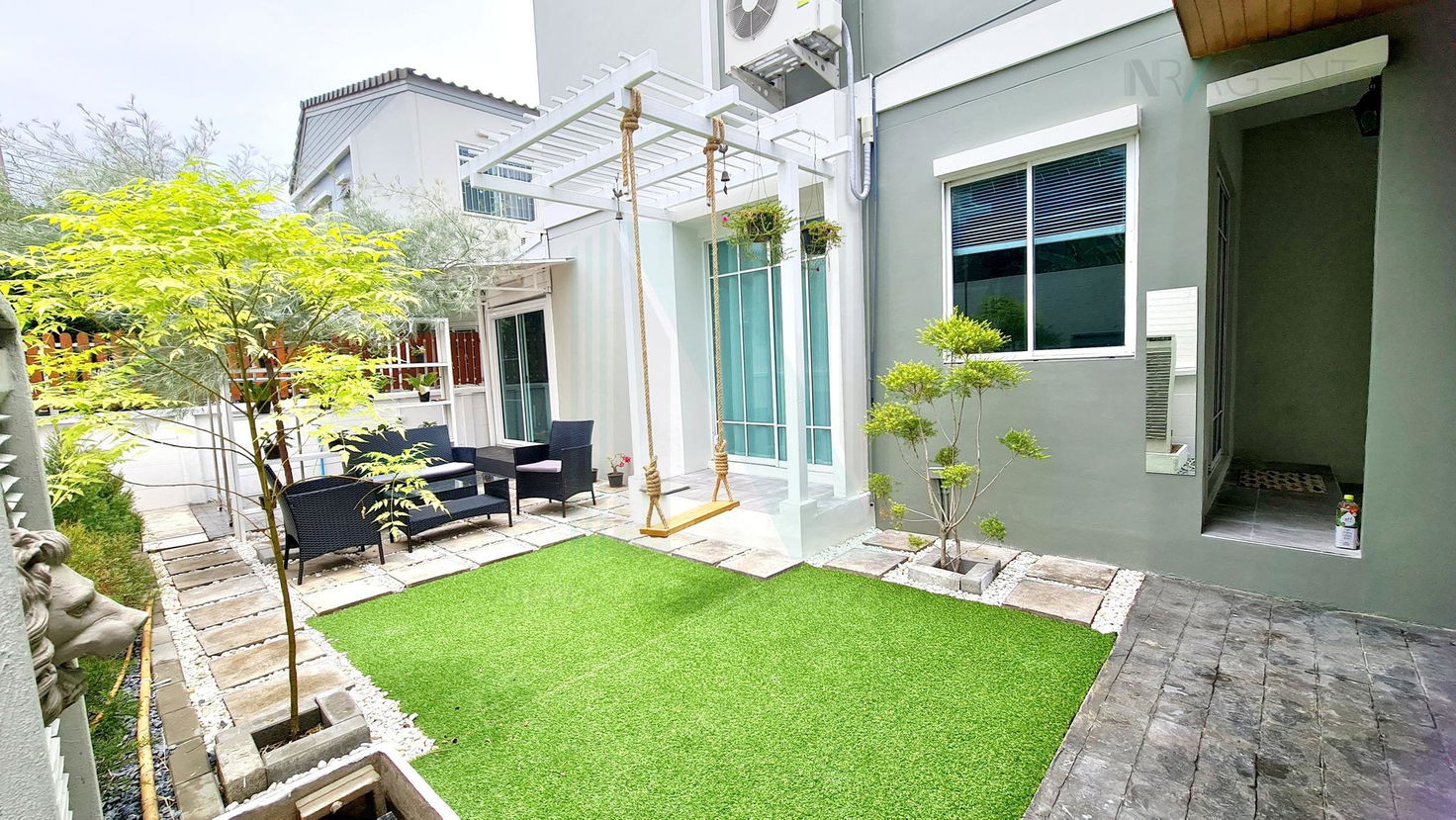 รูป 📌 ขายบ้านแฝด โครงการ เดอะ วิลเลจ บางนา กม.10 2 ชั้น 3 ห้องนอน 2 ห้องน้ำ - รูปที่ 2/8