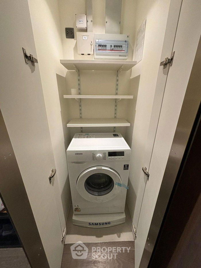picture 1-BR Condo at Muniq Sukhumvit 23 near MRT Sukhumvit (ID 1734966) - 5/12