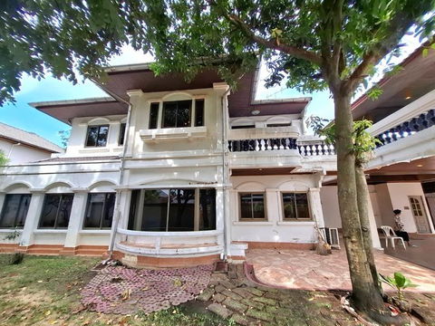 บ้านปล่อยเช่า 150ตรว. ถนนรัตนาธิเบศร์ ใกล้สะพานพระนั่งเกล้า