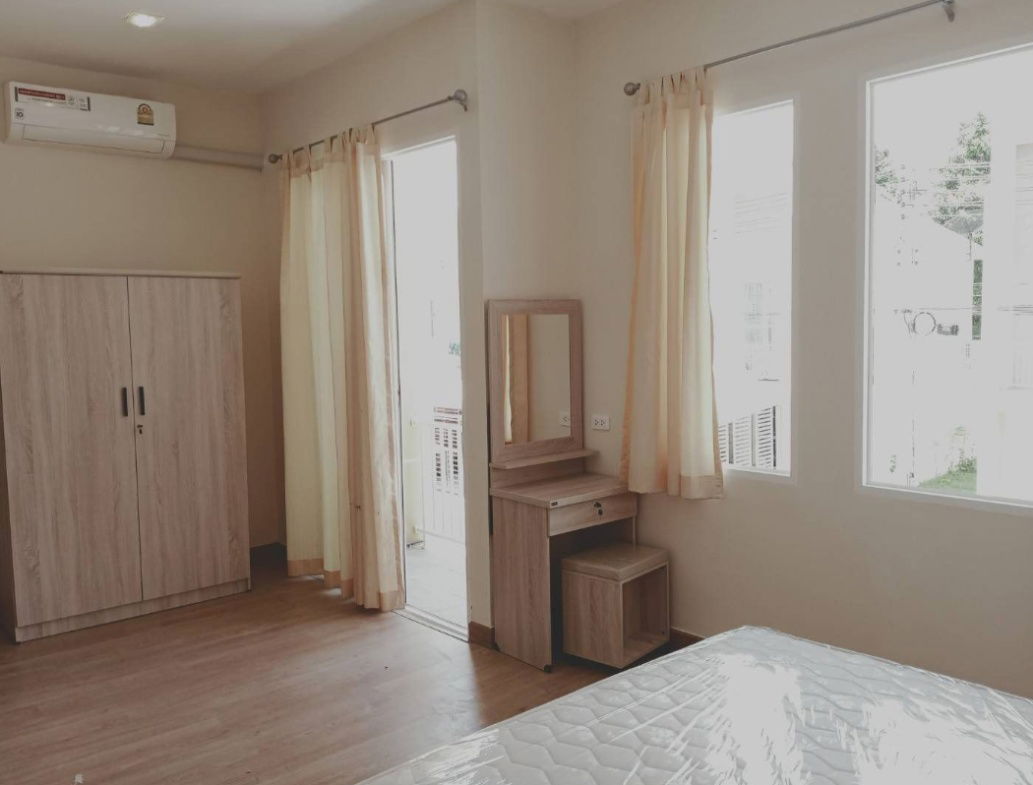 picture golden town rama 2 4 bedroom 3 toilet  - 1/5