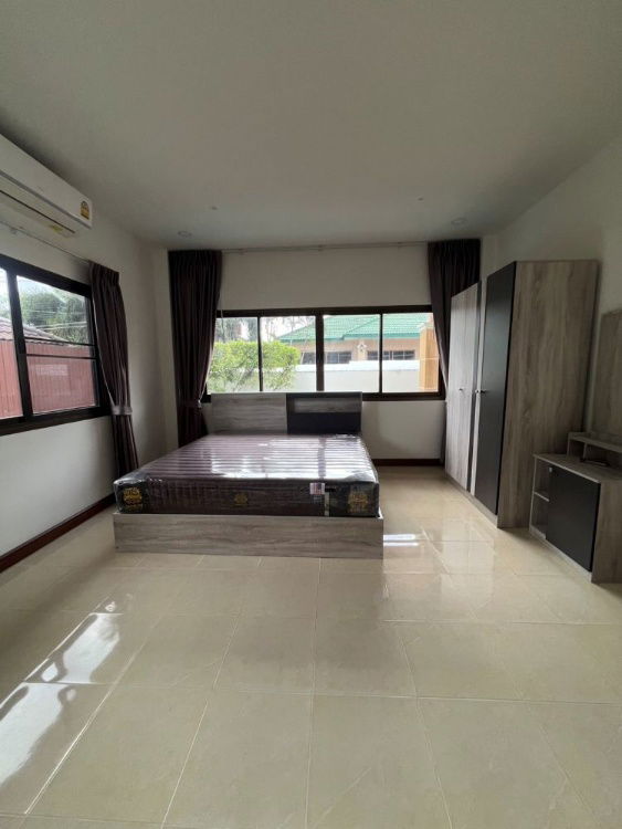 รูป ให้เช่า Pool Villa หมู่บ้าน สวนเนรมิต 5 ตกแต่งสวย พร้อมเข้าอยู่ ใกล้Robinson Lifestyle Thalang เพียง 5 นาที  - รูปที่ 10/15