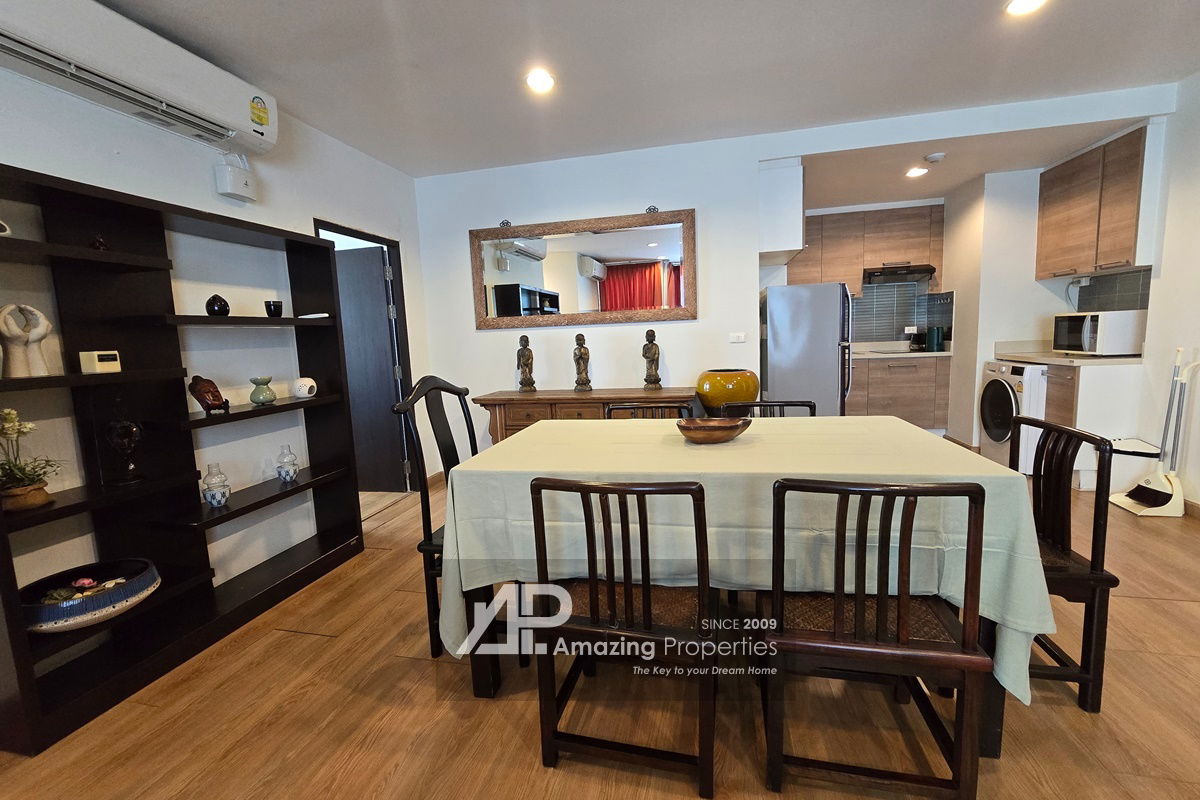 picture Good Deal! 2 bedroom condo near BTS Ekkamai - 4/12