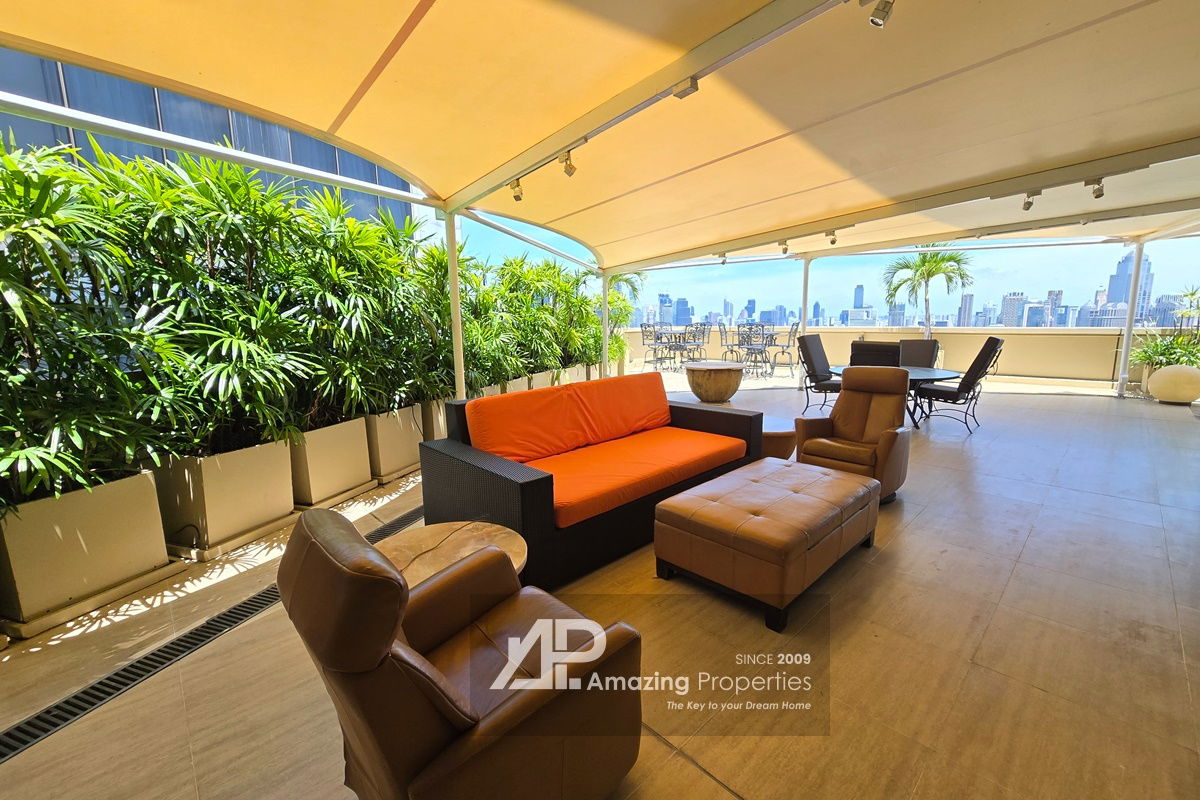 รูป Asoke Penthouse with Benchakitti Park Views - รูปที่ 2/14