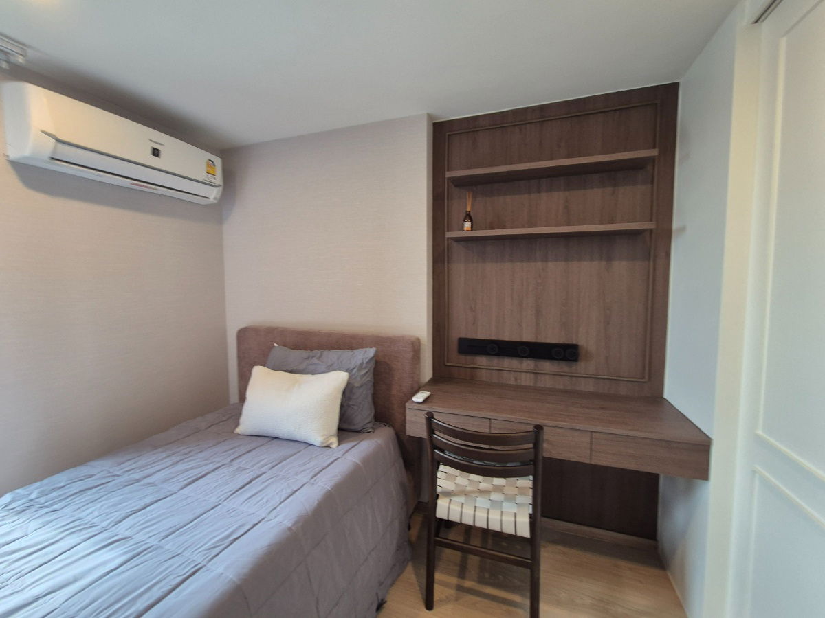 picture For rent Life rama4- Asoke 2 bedroom Vertiplex fully furnished  - 24/26