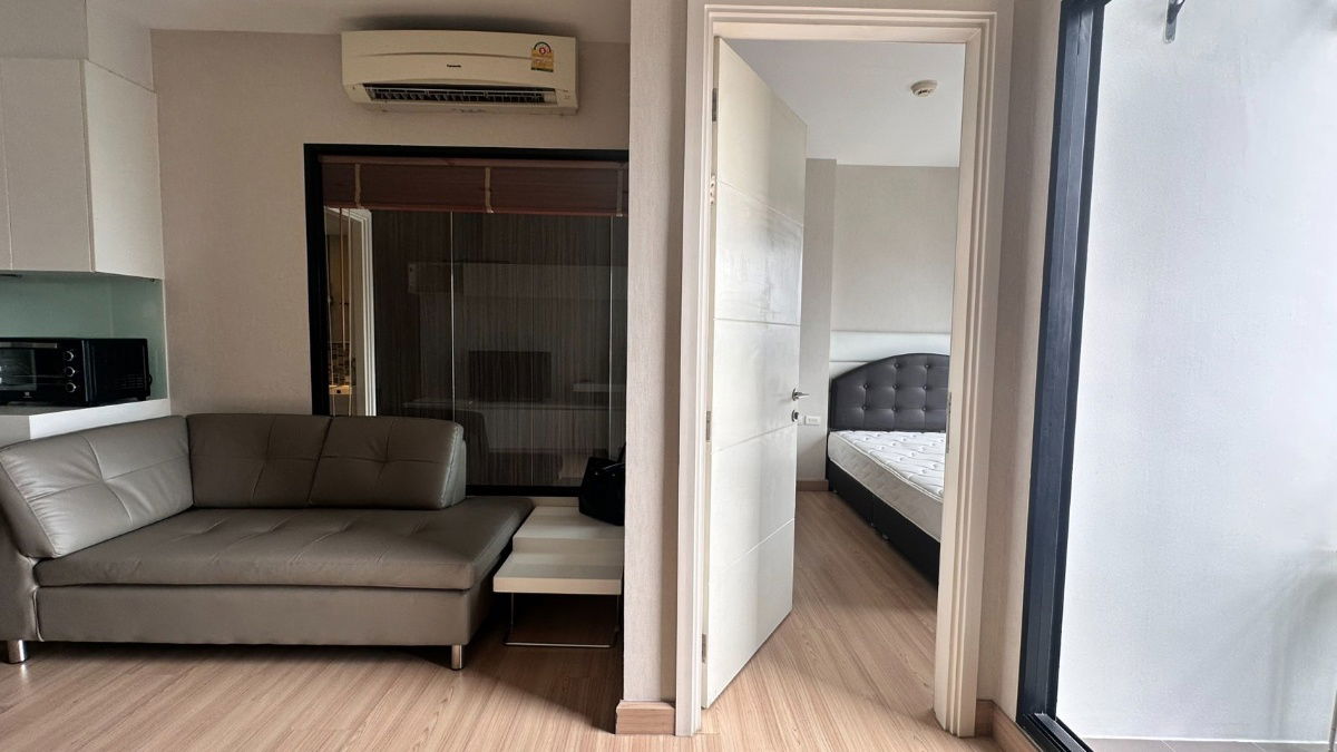 รูป Urbano Absolute | ให้เช่า 1 ห้องนอน สภาพดี ตกแต่งเรียบร้อย ชั้นสูงมาก วิวแม่น้ำ ราคาดี - รูปที่ 5/14