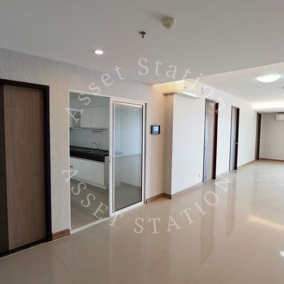 picture 🚈 Luxury condo in the heart of the city, Rare Item Supalai River Resort - near BTS & ICONSIAM 🔥 - 4/9
