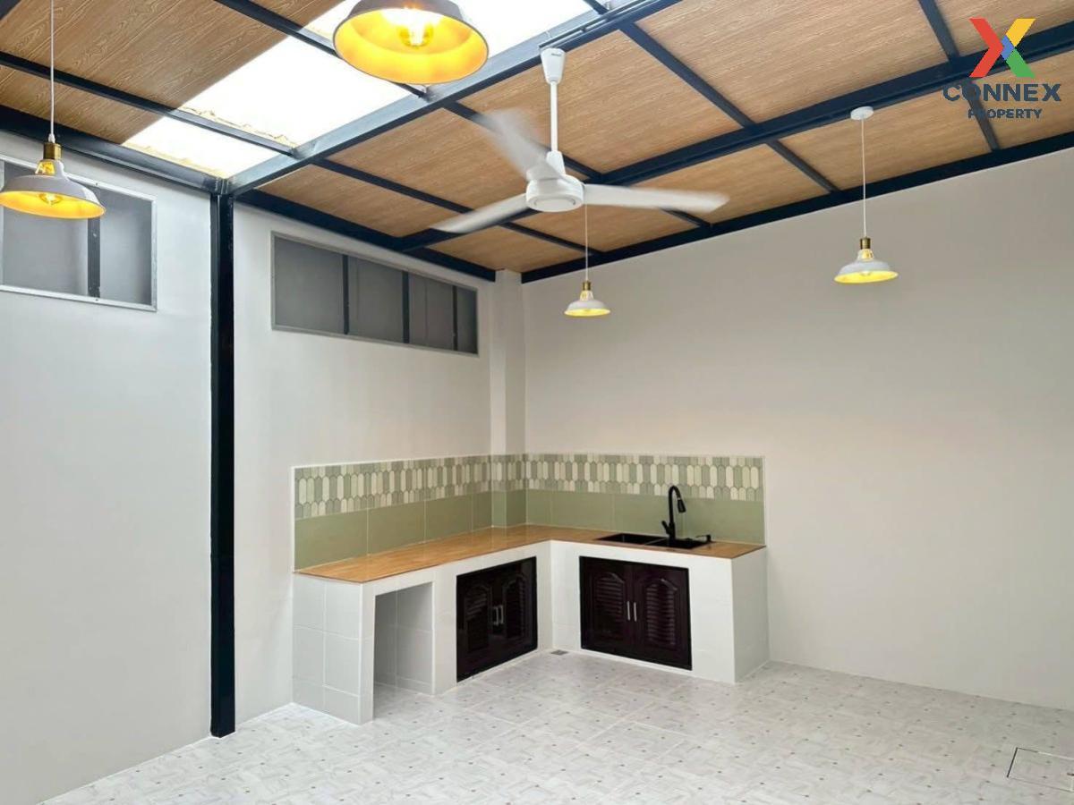picture For Sale Townhouse/Townhome  , The Connect Onnut 2 , newly renovated , Prawet , Lat Krabang , Bangkok , CX-128323 ✅ Live chat with us ADD LINE @connexproperty ✅  - 6/8