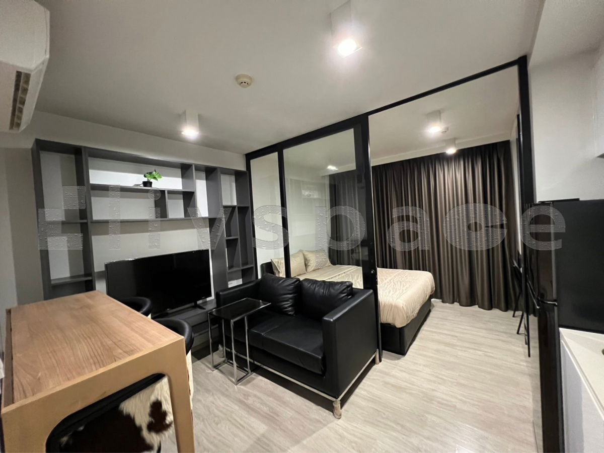 picture [LA111] For Rent – Pet-Friendly 1-Bedroom Condo at Maestro 02, 28 SQ.M. | Near BTS Phloen Chit - 1/8