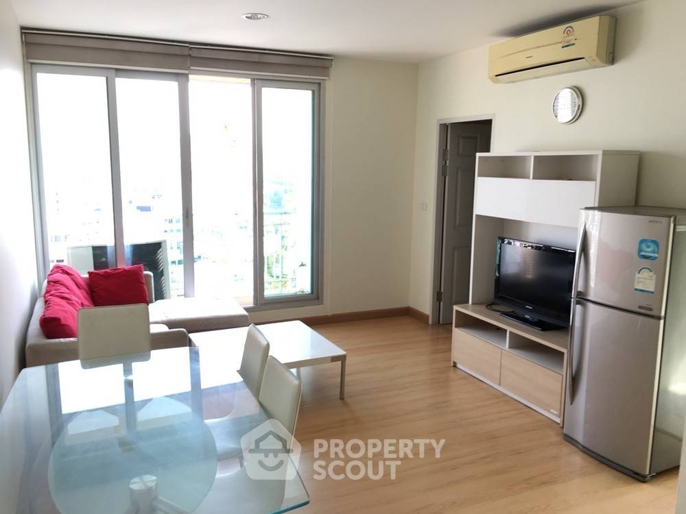 picture 2-BR Condo at Life @ Ratchada-Suthisan near MRT Sutthisan (ID 309855) - 3/7