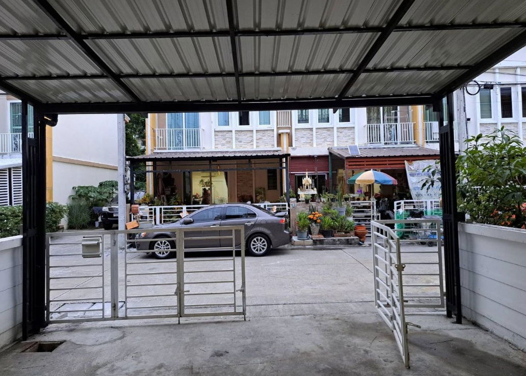 picture golden town rama 2 4 bedroom 3 toilet  - 3/5