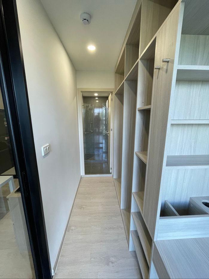 picture 🚆 0 meters from BTS Sai Luat – Step out of the condo and hop on the train right away! - 7/20
