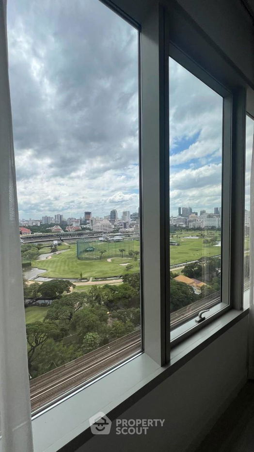 picture 2-BR Condo at 185 Rajadamri near BTS Ratchadamri (ID 2279593) - 8/22