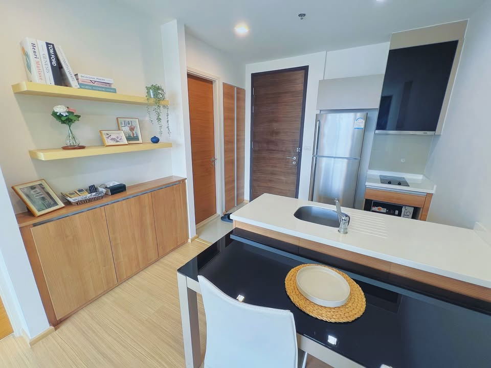 รูป พร้อมเช่า ห้องสวย 1 ห้องนอน ไซส์ใหญ่ พร้อมอ่างอาบน้ำ ราคาดีที่สุดในตึก - รูปที่ 4/8