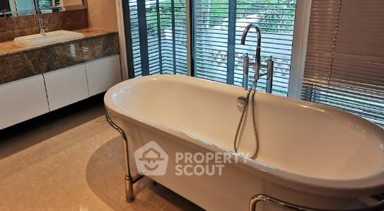 picture 4-BR Condo at Belgravia Residences Condominium near BTS Thong Lor (ID 1532468) - 14/17
