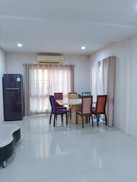 picture Minburi Market 1 2.4 km. 2 bathr 2-storey detached house for rent garden view fully furnish - 7/8