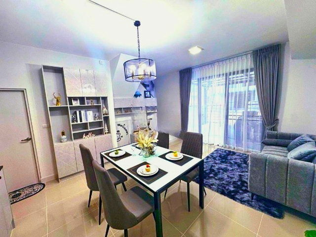 picture Pleno Sukhumvit-Bangna MRT Sri Bearing. 4.4 km. Luxury 2-story townhome for rent premium quality 20 - 2/8
