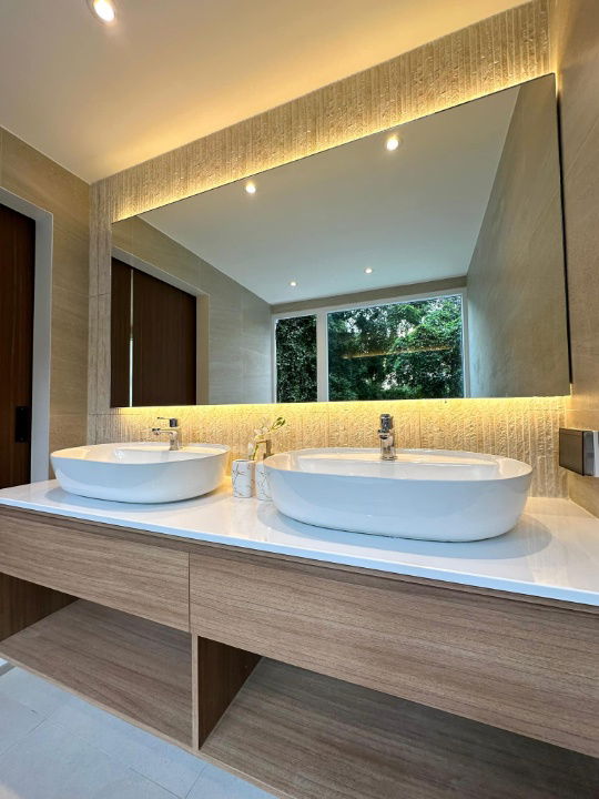 รูป ขายคอนโดศรีธนา 2 ชั้น 4 ห้อง 2 ห้องนอน ขนาดกว้างขวาง บนถนนห้วยแก้ว นิมมานเหมินทร์ ตกแต่งบิ้วอินเฟอร์นิเจอร์และเครื่องใช้ไฟฟ้าครบ- SW002887 - รูปที่ 32/32