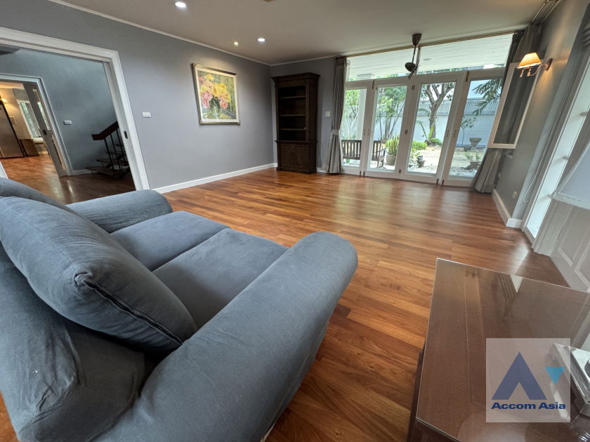 รูป 🔼🔽 AccomA 📩  4 BR House in Thanon Phaya Thai (AA43670) - รูปที่ 4/20