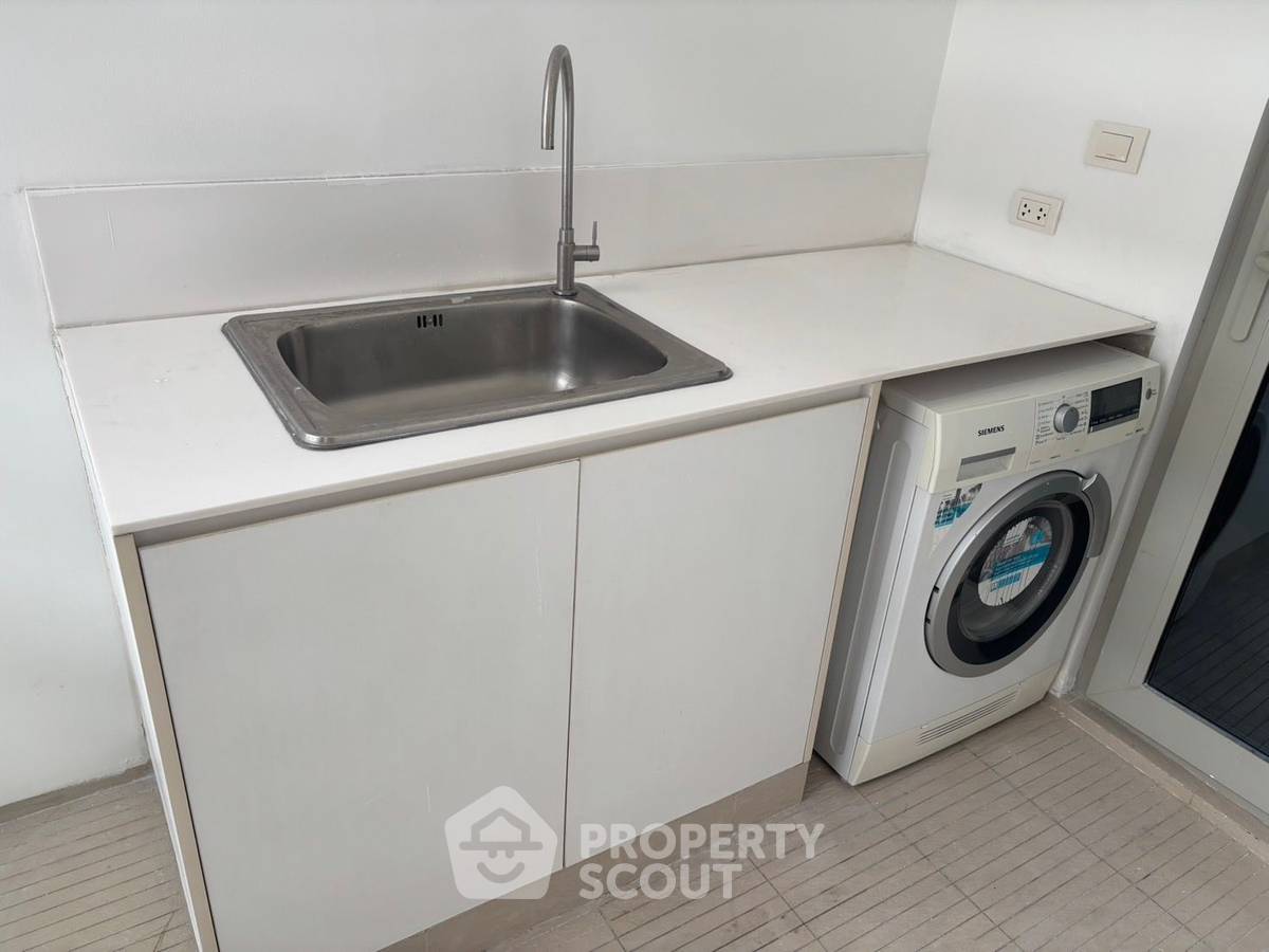 picture 3-BR Condo at 185 Rajadamri near BTS Ratchadamri (ID 2277799) - 8/9