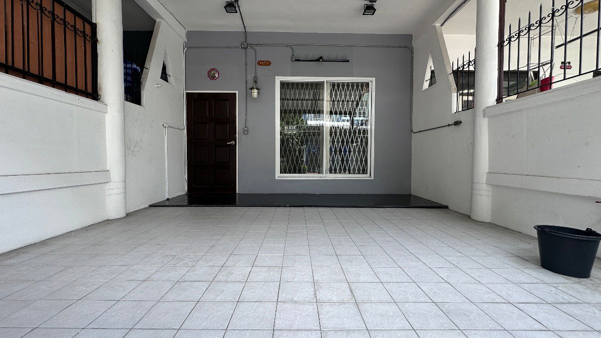 รูป ขายทาวน์เฮ้าส์ 2 ชั้น  ซอยจรัญสนิทวงศ์ 34/2   ขนาด 17 ตร.ว.  ใกล้ MRT รถไฟฟ้าสายสีนำ้เงิน  - รูปที่ 4/26
