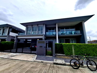 ขายบ้านเดี่ยว : ขายด่วน The Palm บางนา วงแหวน เฟส 2 บ้านใหม่ แปลงมุม 85.2 วา 315 ตรม ราคาถูกกว่าโครงการ