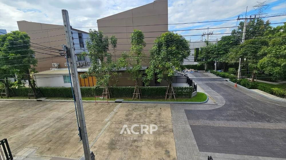 picture 3-story townhome for rent in Baan Klang Muang, Rama 9 - Krungthep Kreetha, excellent location. - 8/8