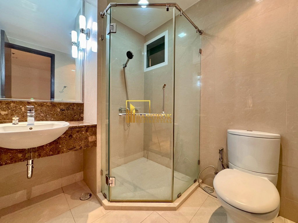 picture Belgravia Residences | Magnificent 4 Bed Luxury Condo in Phrom Phong Area - BR9660CD - 31/53