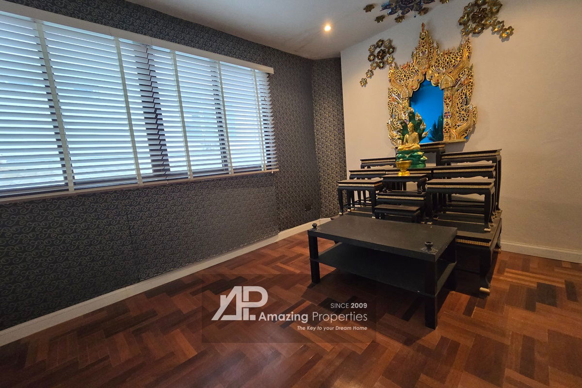 picture 4 bedroom in Sathorn for sale at Bargain price - 8/16