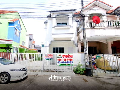 ทาวน์โฮม สำนักงานปศุสัตว์จังหวัดปทุมธานี : ทาวน์โฮม 2 ชั้นครึ่ง หมู่บ้านศุภาวัฒน์ อำเภอเมือง ปทุมธานี (รีโนเวทหลังริม)