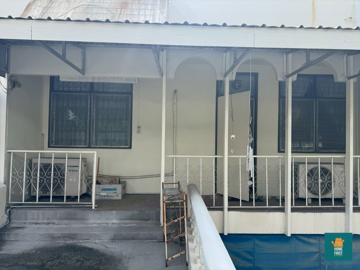 รูป ให้เช่า บ้าน สุขุมวิท 22 3 ห้องนอน 35 ตร.วา ให้เช่า 45,000 บาทต่อเดือน - รูปที่ 3/20