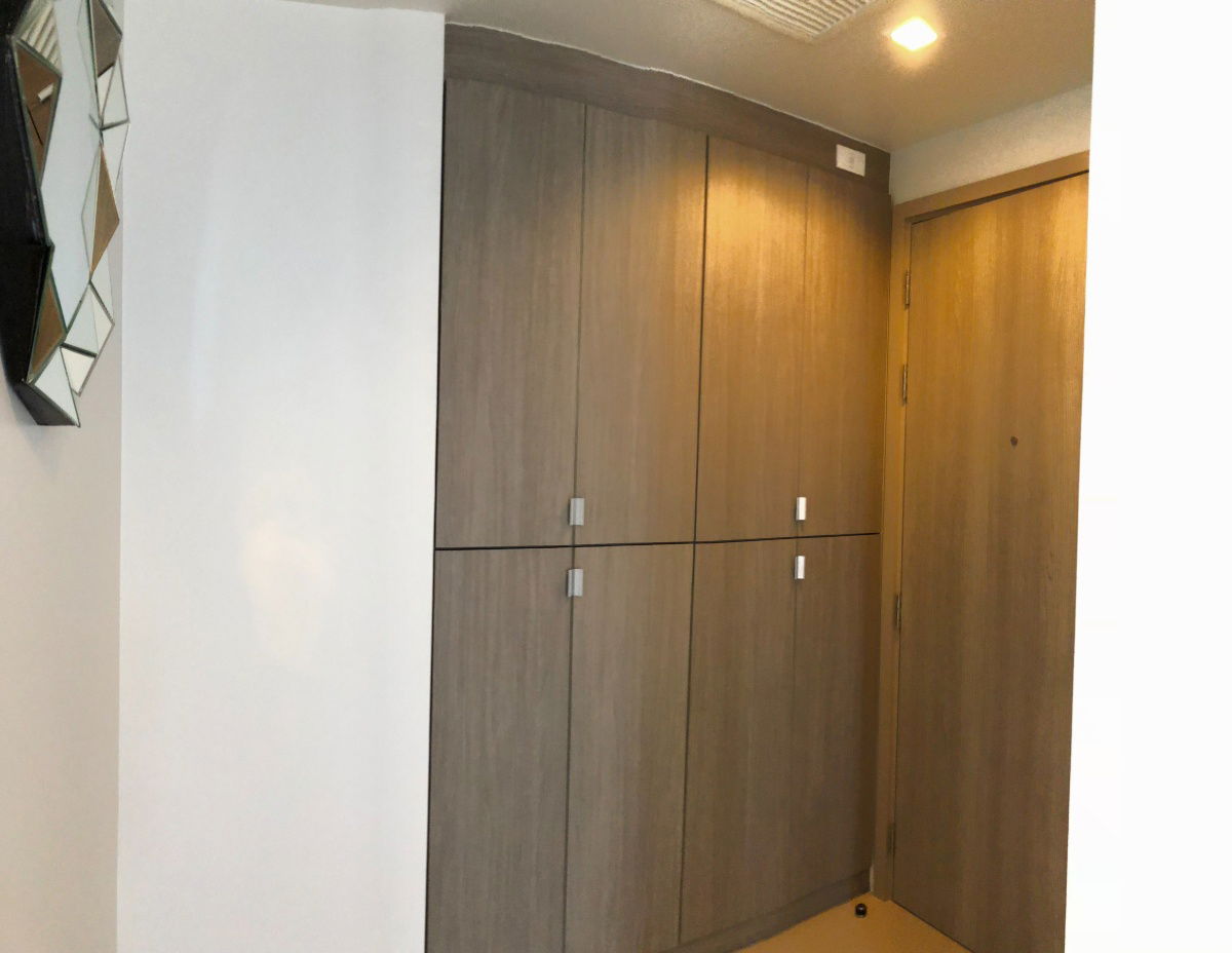 รูป For Rent Condo HQ Thonglor duplex corner unit fully furnished (S15-11701) - รูปที่ 2/15