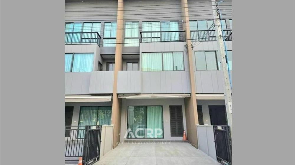 picture 3-story townhome for rent in Baan Klang Muang, Rama 9 - Krungthep Kreetha, excellent location. - 1/8