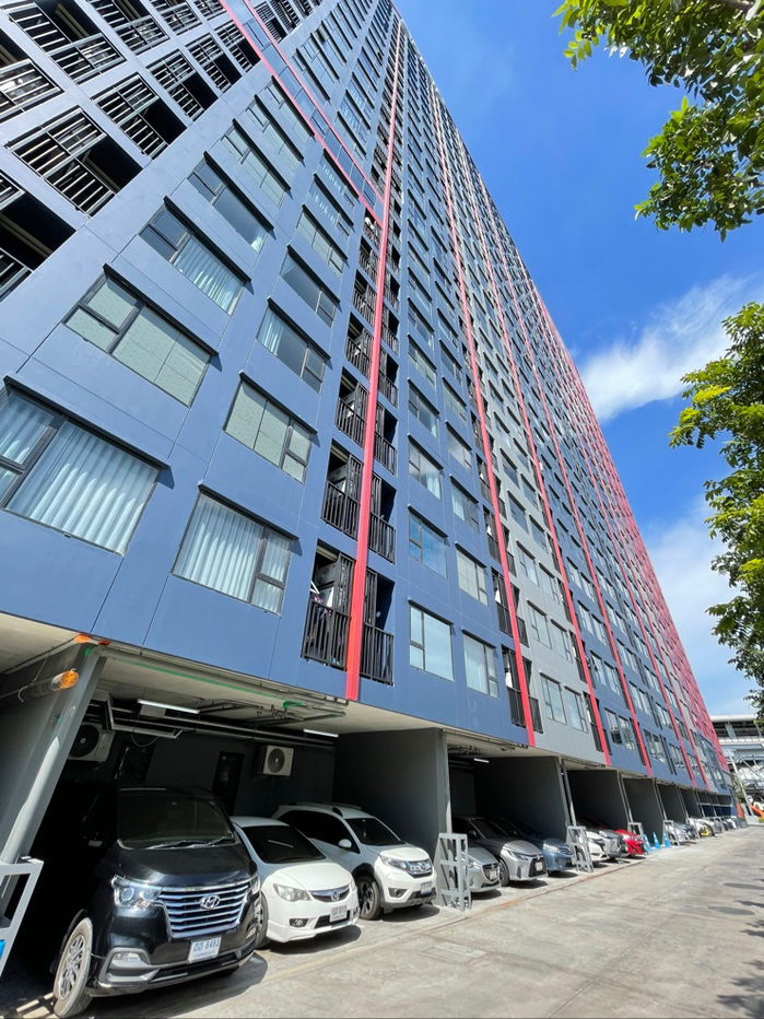 picture 🚆 0 meters from BTS Sai Luat – Step out of the condo and hop on the train right away! - 12/20