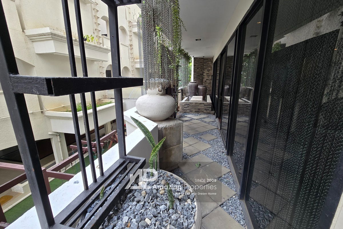 picture 4 bedroom in Sathorn for sale at Bargain price - 5/16