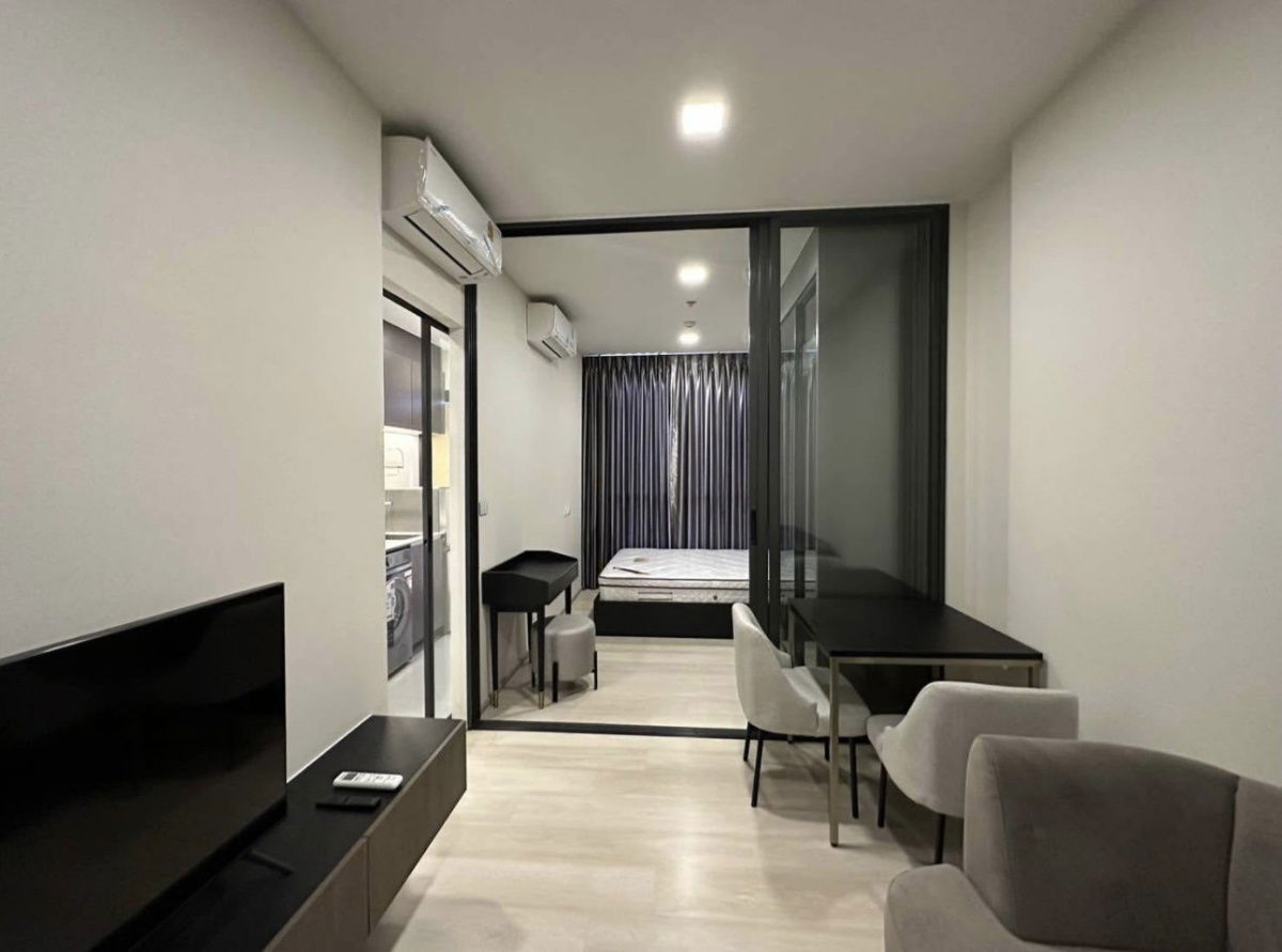 picture For rent ✨ The Privacy Jatujak ✨ near MRT Phahon Yothin, fully furnished and equipped with appliances - 4/9