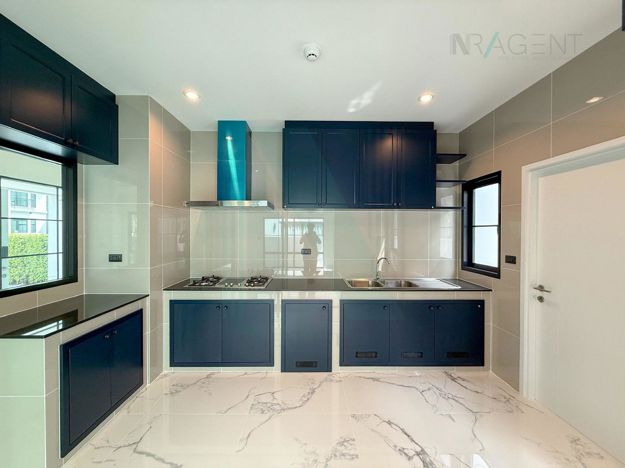 รูป ขายบ้านเดี่ยว โครงการ เศรษฐสิริ วัชรพล - เทพรักษ์ 2 ชั้น 4 ห้องนอน 4 ห้องน้ำ - รูปที่ 7/8