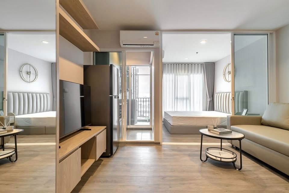 รูป code : B227 ให้เช่าคอนโด รีเจ้นท์โฮม บางนา (Regent Home Bangna) | ใกล้ BTS บางนา 350 ม. ห้องมุมทิศตะวันออก วิวโล่งไม่ร้อน | ห้อง 28 ตร.ม. ราคาดีมาก - รูปที่ 1/13