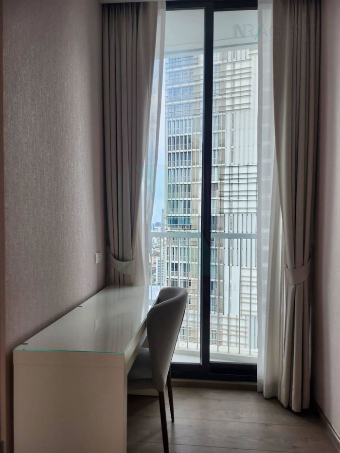 picture For Rent Condo PARK 24 PHASE 2 Building 5, Floor 36,2 bed room, Room size 68 sqm - 6/8