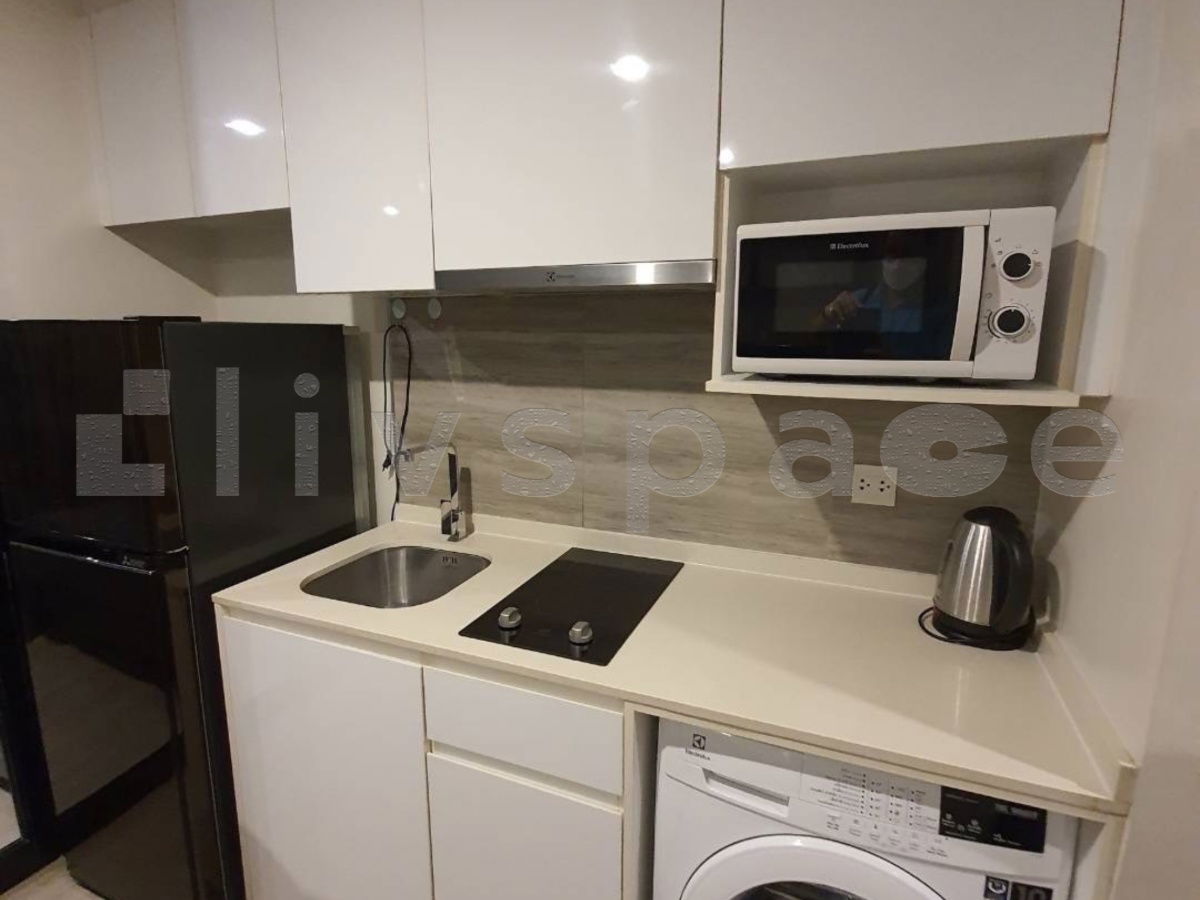 picture [LA111] For Rent – Pet-Friendly 1-Bedroom Condo at Maestro 02, 28 SQ.M. | Near BTS Phloen Chit - 7/8