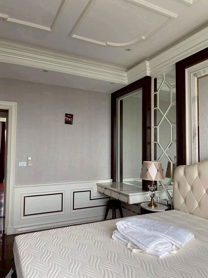 picture 🚈 Luxury Condo Penthouse Q Asoke – near MRT Phetchaburi ⭐️ - 8/19