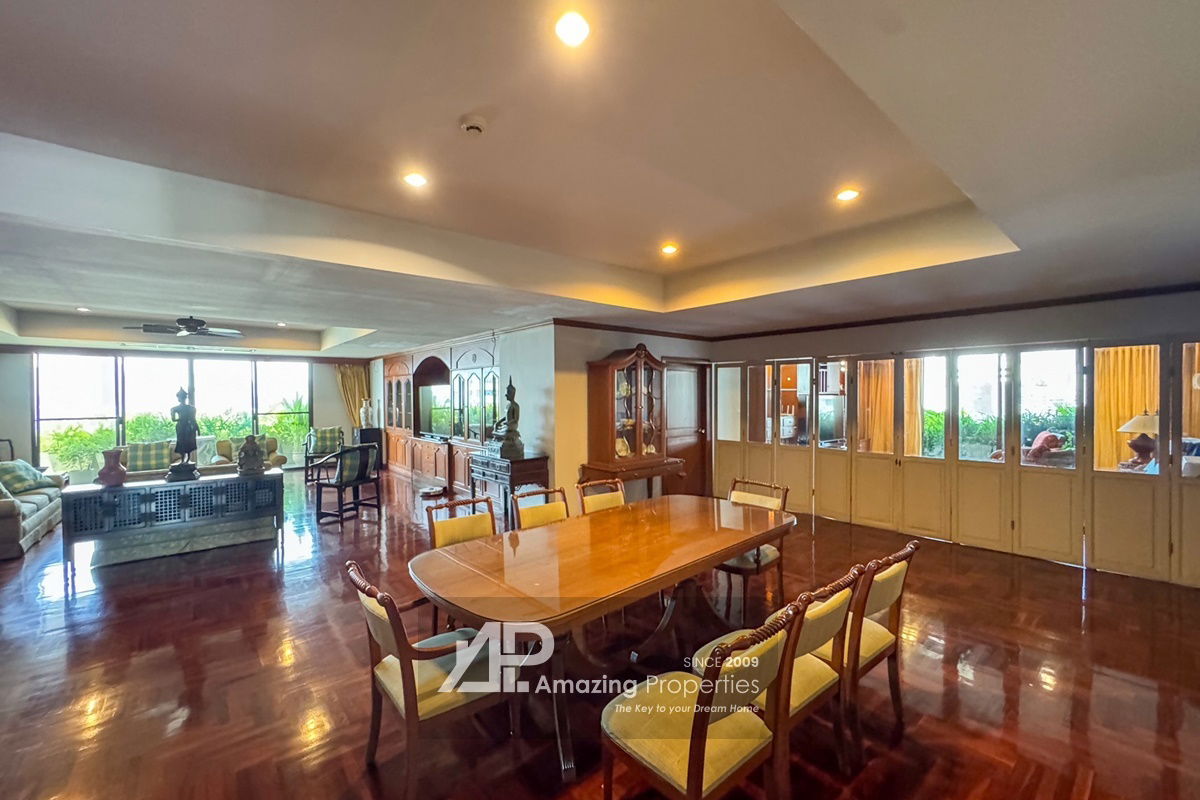 รูป  𝗠𝗨𝗦𝗧 𝗦𝗘𝗟𝗟 – 𝗙𝗜𝗡𝗔𝗟 𝗣𝗥𝗜𝗖𝗘 𝗗𝗥𝗢𝗣! 3+1 bedroom Ekkamai - รูปที่ 4/16