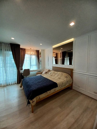 picture Condo for rent: Life One Wireless - 1/18