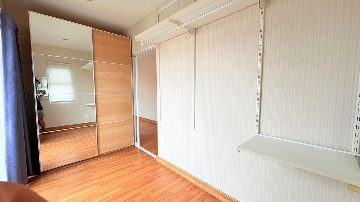 picture 🏡 Corner Single House – Ready Move In ✨Area: 62 sq.wah (≈ 248 m²) 	•	Usable area: 172 sq.m.	4 Bed | 3 Bath, Soi Ram Inthra 65, near Thanommitr Market - 8/15