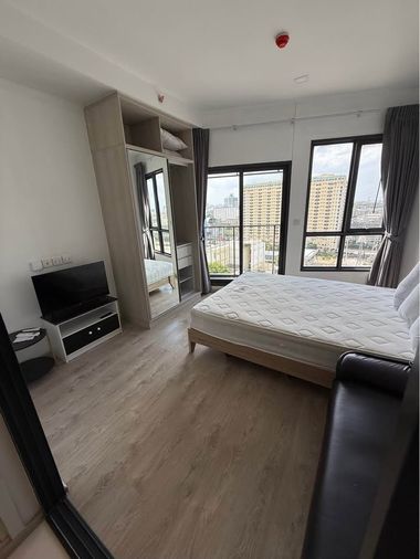 Airport link ramkhamhaeng 300 m. Price  14,500 Baht Condo THE TREE Pattanakarn - Ekkamai ( Rental )