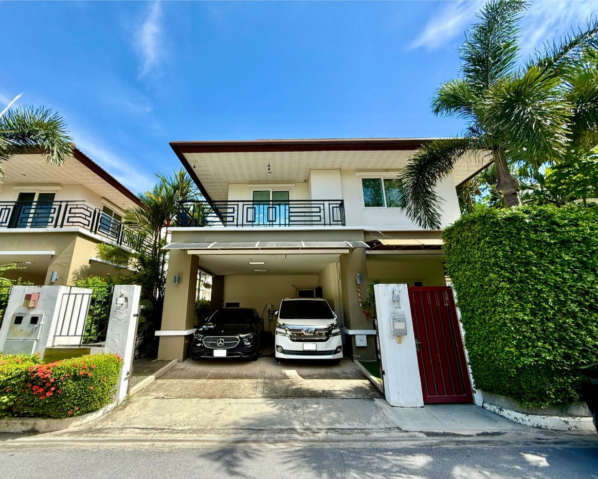 picture Luxury Detached House for Sale – Villa Nakarin (Onnut–Wongwaen) Fully furnished with built-in furniture, move-in ready! - 2/44