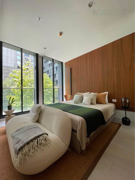 For rent condo NOBLE PLOENCHIT Building C, Floor 2,1 bed room, Room size 45 sqm