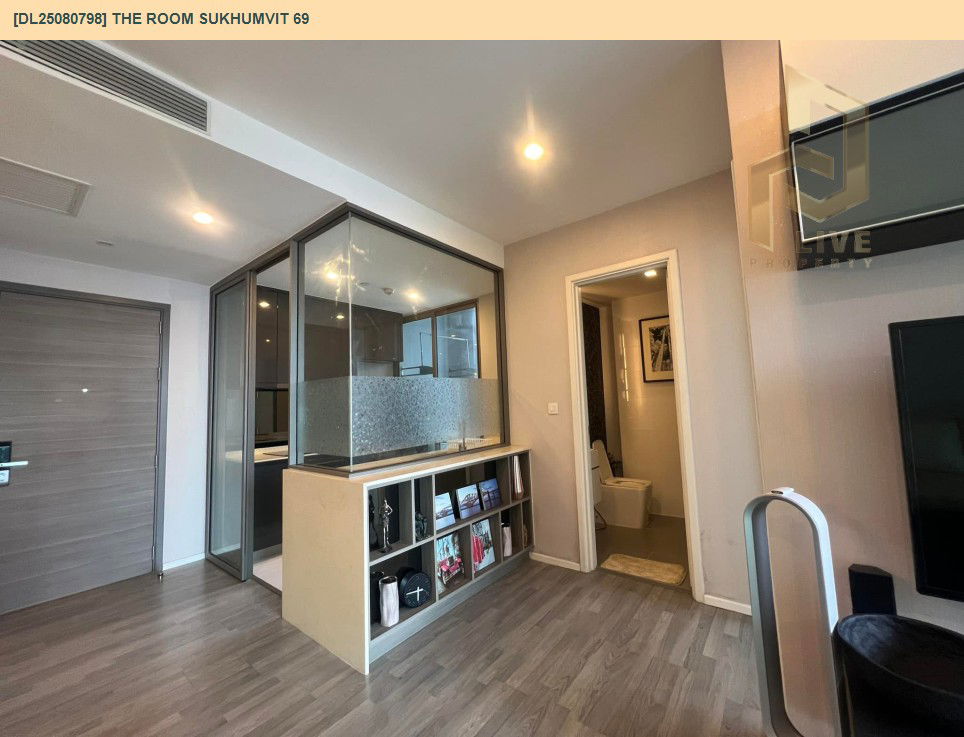 รูป DL25080798 ให้เช่าคอนโด เดอะ รูม สุขุมวิท 69 (The Room Sukhumvit 69) ใกล้ BTS พระโขนง พร้อมเข้าอยู่ โทรด่วน 0638692663 LineID @534wlwof - รูปที่ 5/9