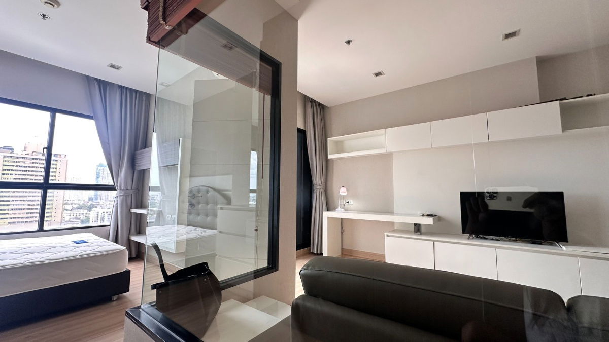 รูป Urbano Absolute | ให้เช่า 1 ห้องนอน สภาพดี ตกแต่งเรียบร้อย ชั้นสูงมาก วิวแม่น้ำ ราคาดี - รูปที่ 14/14