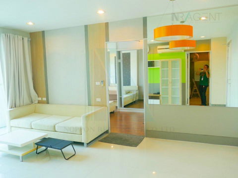 ให้เช่า คิวเฮ้าส์ สาทร 2 ห้องนอน ชั้น 35 ใกล้ BTS กรุงธนบุรี