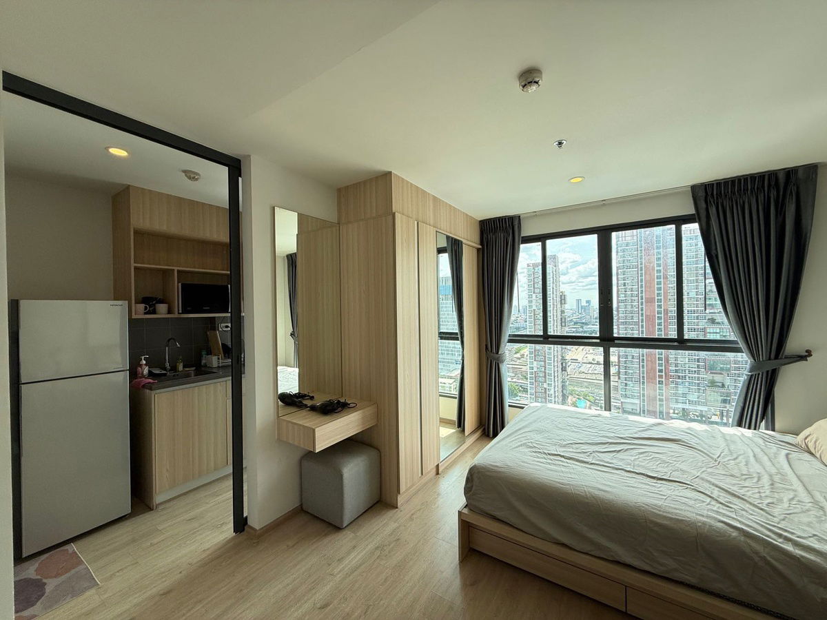 รูป ให้เช่าคอนโด Ideo O2 บางนา 1 ห้องนอน ห้องครัวแยก วิวสระว่ายน้ำ เดินเพียง 7 นาทีถึง BTS สถานีบางนา - รูปที่ 1/11